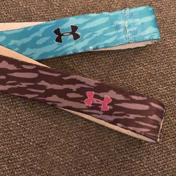 under armour- 4 and lulu lemon- 1 headbands - Picture 3 of 4